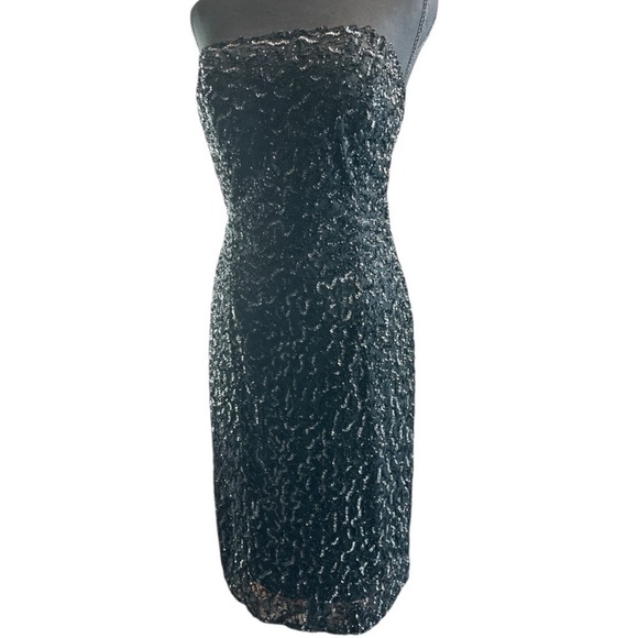 🦋Vintage Y2K Body by Victoria Secret MINI Sequin Dress strapless Black Size 12 - Picture 3 of 7